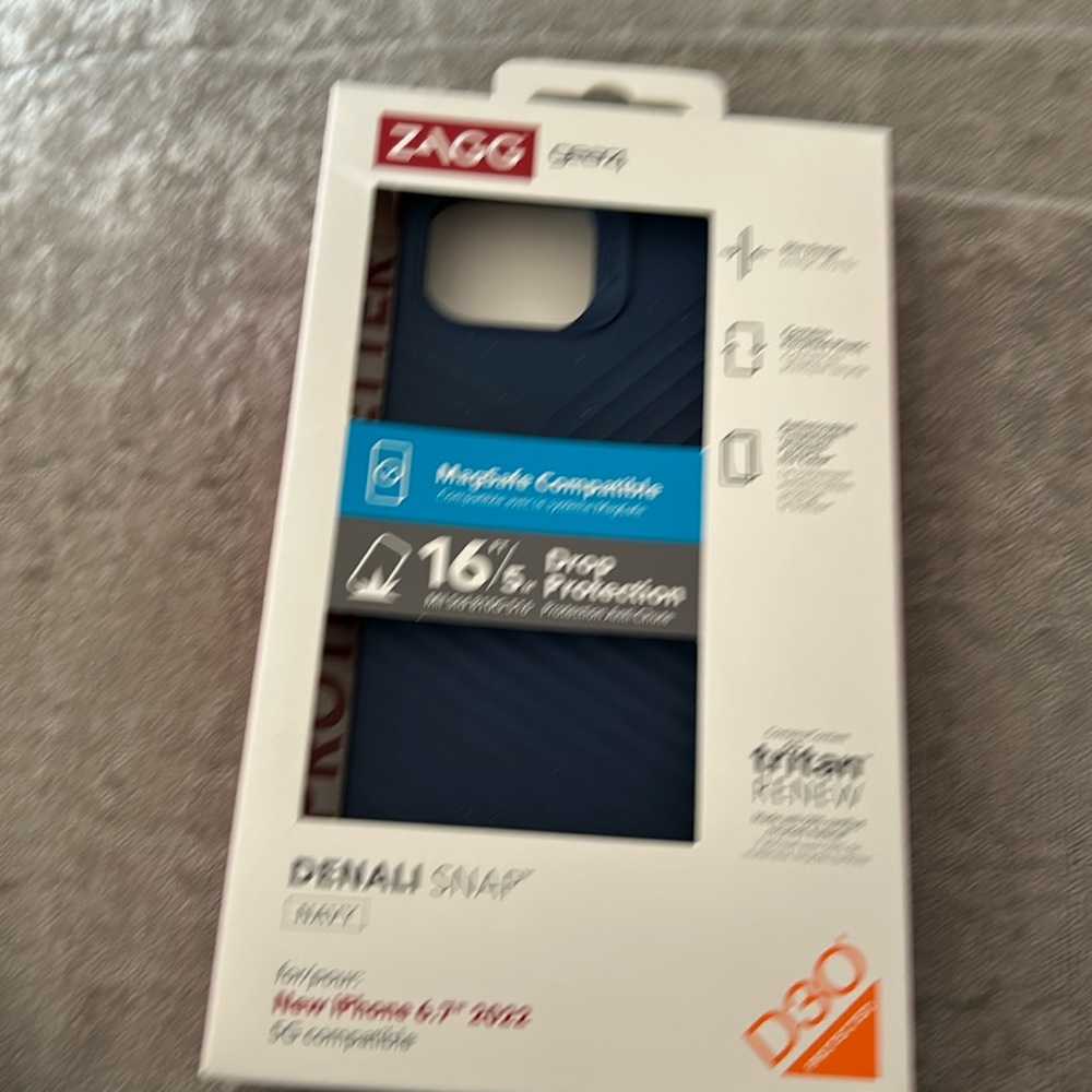 Navy Denali snap